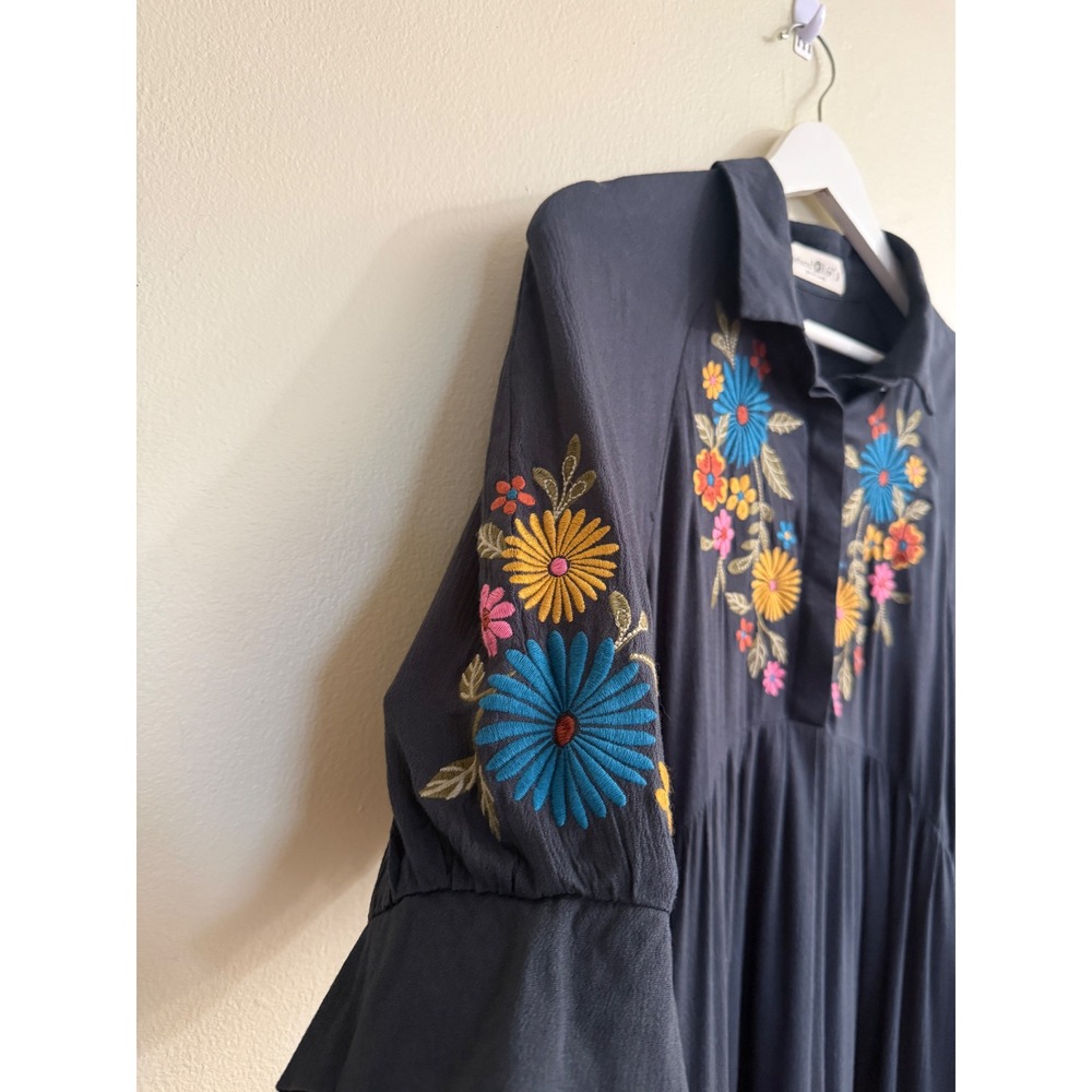Natural Life Women Grey Boho Floral Embroidered Tiered Maxi Prairie Dress Size S - Picture 7 of 11